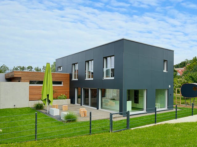 Fertighaus Haus Märzwiesen von Keitel-Haus Schlüsselfertig ab 384090€, Cubushaus Außenansicht 1