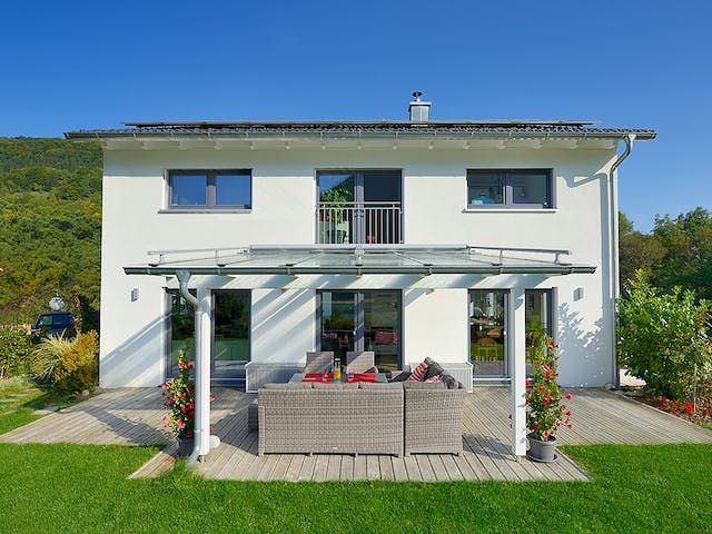 Fertighaus Haus Mühlwiesen von Keitel-Haus Schlüsselfertig ab 308600€, Satteldach-Klassiker Außenansicht 2
