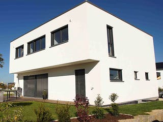 Fertighaus Bauhaus von Kielwein Holzbau Schlüsselfertig ab 437500€, Cubushaus Außenansicht 2