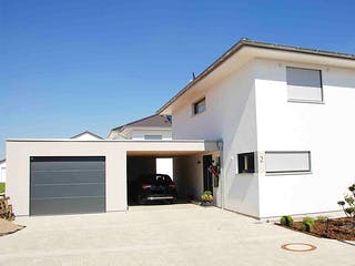 Fertighaus Stadtvilla Flachdach von Kielwein Holzbau Schlüsselfertig ab 517500€, Stadtvilla Außenansicht 2