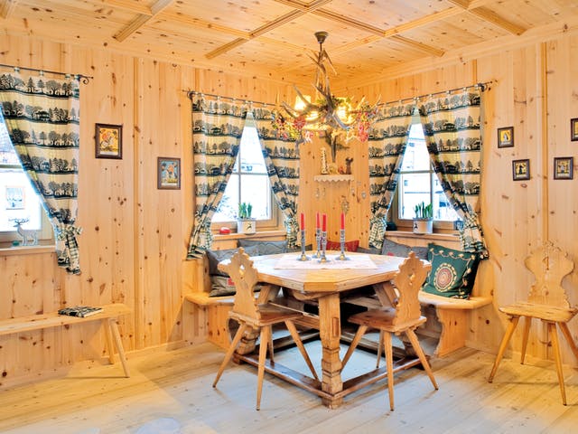 Essbereich im Chalet