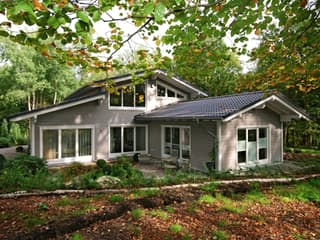 Fertighaus Kirschlorbeer von Stommel Haus, Blockhaus Außenansicht 1