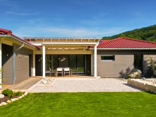 Fertighaus Klassische Bungalow von Bau-Fritz Schlüsselfertig ab 580000€, Bungalow Außenansicht 5