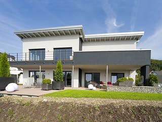 Fertighaus Breitinger von Korte Holzbau, Pultdachhaus Außenansicht 3