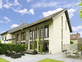 Fertighaus Fehr-Nelsen von Korte Holzbau, Satteldach-Klassiker Außenansicht 1