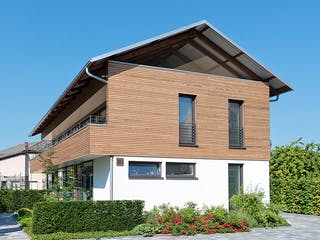 Fertighaus Kallenbach von Korte Holzbau, Satteldach-Klassiker Außenansicht 2