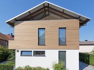 Fertighaus Kallenbach von Korte Holzbau, Satteldach-Klassiker Außenansicht 4