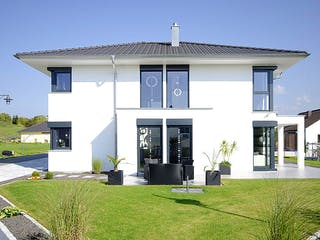 Fertighaus Mehnert von Korte Holzbau, Stadtvilla Außenansicht 2