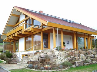 Fertighaus Kundenhaus Dr. Bögeholz von DAVINCI HAUS, Fachwerk Außenansicht 2