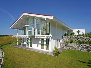 Fertighaus Kundenhaus Dr. Marenbach von DAVINCI HAUS, Fachwerk Außenansicht 4