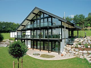 Fertighaus Kundenhaus Dr. Rymaczek von DAVINCI HAUS, Fachwerk Außenansicht 3