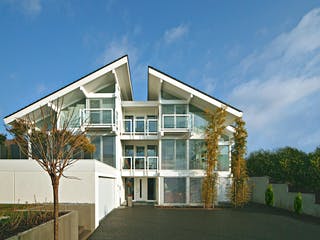 Fertighaus Kundenhaus Dr. Sutor von DAVINCI HAUS, Fachwerk Außenansicht 2