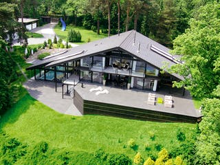 Fertighaus Kundenhaus Kleymann-Lopez von DAVINCI HAUS, Fachwerk Außenansicht 2