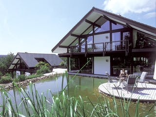 Fertighaus Kundenhaus Müller von DAVINCI HAUS, Fachwerk Außenansicht 3