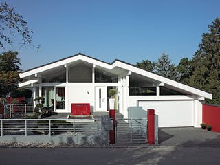 Fertighaus Kundenhaus Zeiler von DAVINCI HAUS, Fachwerk Außenansicht 3