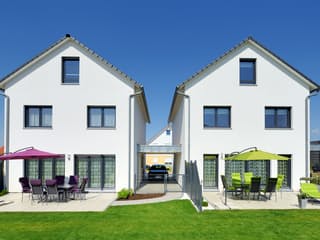 Fertighaus Kunz von Fertighaus WEISS Schlüsselfertig ab 273600€, Satteldach-Klassiker Außenansicht 1