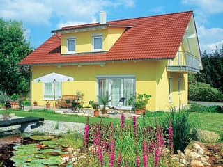 Fertighaus Lemberg von Keitel-Haus, Satteldach-Klassiker Außenansicht 2