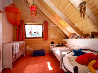 Blockhaus Alicante von LéonWood® Holz-Blockhaus Bausatzhaus ab 164147€, Blockhaus Innenansicht 2