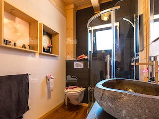 Blockhaus Ancona von LéonWood® Holz-Blockhaus Bausatzhaus ab 176659€, Blockhaus Innenansicht 8