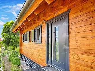 Blockhaus Classic 150 von LéonWood® Holz-Blockhaus Bausatzhaus ab 156365€, Blockhaus Außenansicht 3