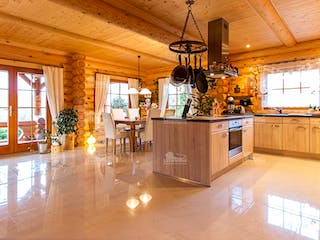 Blockhaus Elch von LéonWood® Holz-Blockhaus Bausatzhaus ab 114900€, Blockhaus Innenansicht 5