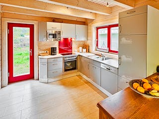 Blockhaus Falcon Grey von LéonWood® Holz-Blockhaus Bausatzhaus ab 193293€, Blockhaus Innenansicht 2