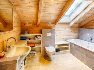 Blockhaus Falcon Grey von LéonWood® Holz-Blockhaus Bausatzhaus ab 193293€, Blockhaus Innenansicht 6