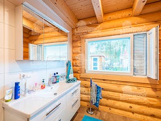 Blockhaus Mikado bel Etage von LéonWood® Holz-Blockhaus Bausatzhaus ab 156532€, Blockhaus Innenansicht 4