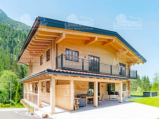 Blockhaus Villa Siena von LéonWood® Holz-Blockhaus Bausatzhaus ab 202283€, Blockhaus Außenansicht 1