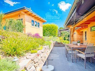 Blockhaus Westwind von LéonWood® Holz-Blockhaus Bausatzhaus ab 131708€, Blockhaus Außenansicht 4