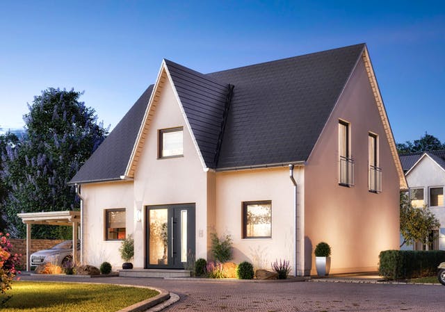 Kapitänshaus beleuchtet