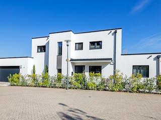 Fertighaus Flachdach 335 von LUXHAUS, Cubushaus Außenansicht 2 Fertighaus Flachdach 335 von LUXHAUS, Cubushaus Außenansicht 2