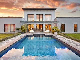 Fertighaus Pultdach Klassik 254 von LUXHAUS, Pultdachhaus Außenansicht 2