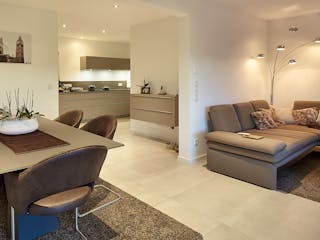 Fertighaus Pultdach Klassik 182 von LUXHAUS, Pultdachhaus Innenansicht 1