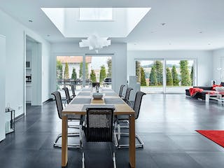 Fertighaus Pultdach Klassik 257 von LUXHAUS, Pultdachhaus Innenansicht 1