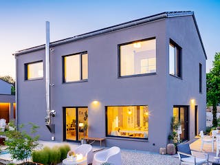 Fertighaus Satteldach Landhaus 138 von LUXHAUS, Satteldach-Klassiker Außenansicht 1