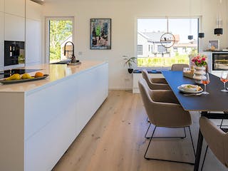 Fertighaus Satteldach Landhaus 171 von LUXHAUS, Satteldach-Klassiker Innenansicht 2