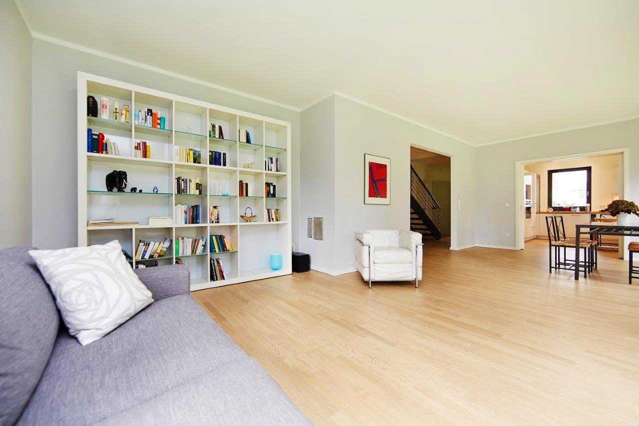 Fertighaus Magnolienallee von GUSSEK HAUS Schlüsselfertig ab 327900€, Satteldach-Klassiker Innenansicht 1