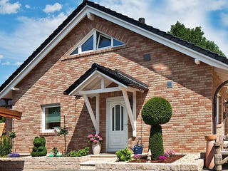 Massivhaus Ipsen von Mammen Bauunternehmen, Bungalow Außenansicht 2