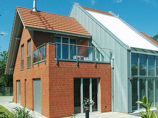 Massivhaus König von Mammen Bauunternehmen, Satteldach-Klassiker Außenansicht 1