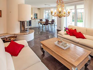 Massivhaus Pohl von Mammen Bauunternehmen, Stadtvilla Innenansicht 1