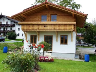 Fertighaus Maria von Ludwig Andrä Holzbau Schlüsselfertig ab 188466€, Satteldach-Klassiker Außenansicht 9