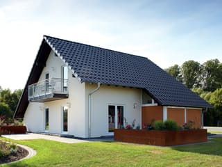 Fertighaus MEDLEY 200 B - MH Frankenberg von FingerHaus, Satteldach-Klassiker Außenansicht 2
