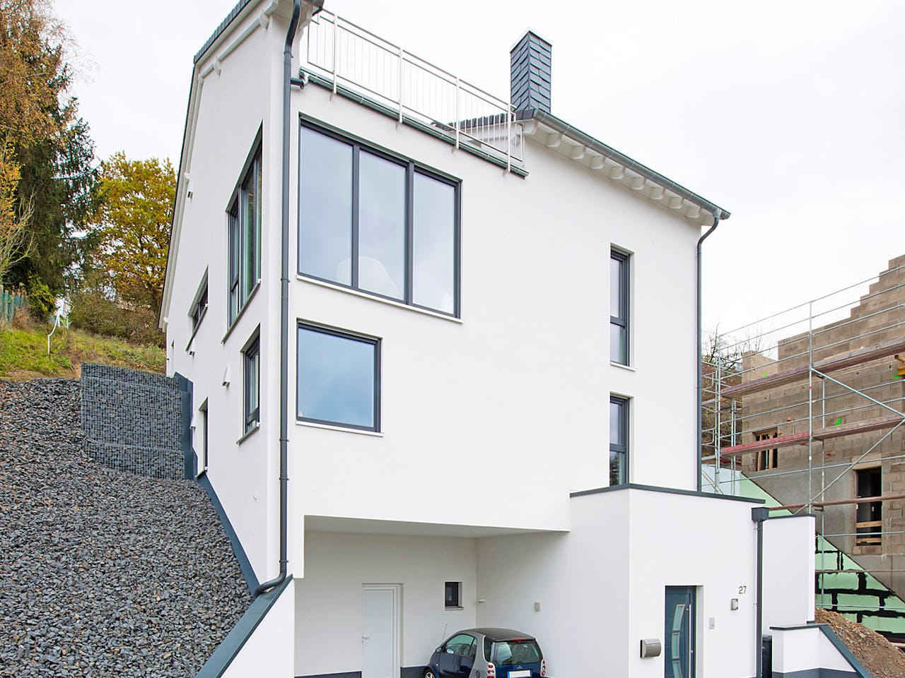 Wohntraum in extremer Hanglage