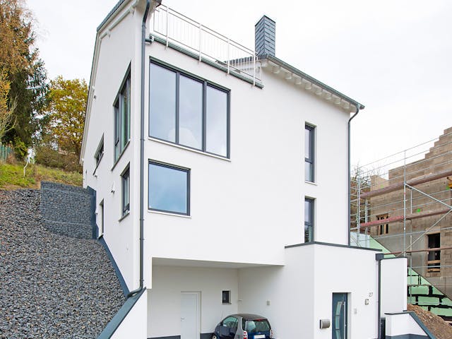 Wohntraum in extremer Hanglage