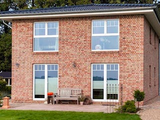 Massivhaus CITY von Kagebau, Stadtvilla Außenansicht 2