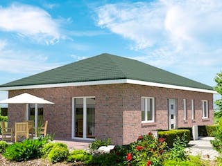 Massivhaus COTTAGE von Kagebau, Bungalow Außenansicht 2