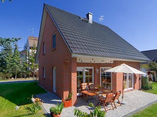 Massivhaus Haus Wismar von ROTH-MASSIVHAUS, Außenansicht 3