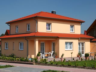 Massivhaus Villa Florenz von Elm Bau - Massiv- und Holzrahmenhäuser, Stadtvilla Außenansicht 1