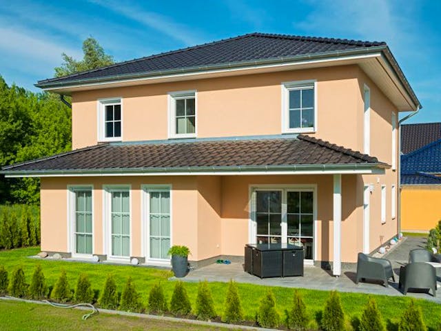 Massivhaus Villa Verona von ROTH-MASSIVHAUS, Stadtvilla Außenansicht 1